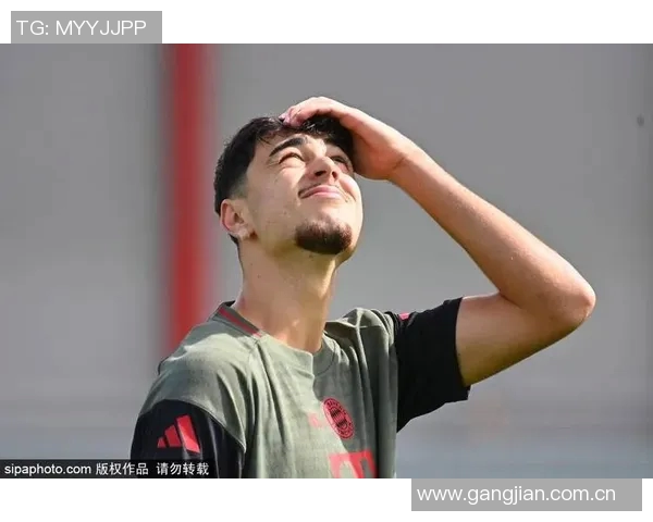 孔帕尼执教德甲40场斩获100分仅次于瓜帅创历史佳绩 孔帕尼执教德甲40场斩获100分仅次于瓜帅创历史佳绩