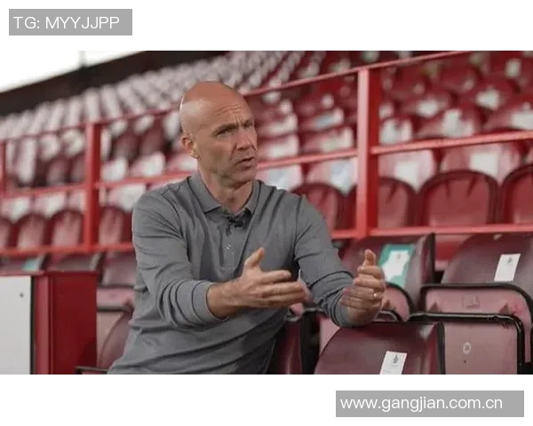 从狱警到全职裁判安东尼泰勒谈两份工作的相似之处与挑战 从狱警到全职裁判安东尼泰勒谈两份工作的相似之处与挑战