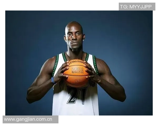 加内特透露与文班深入探讨攻防技巧与心态调整未涉及垃圾话内容 加内特透露与文班深入探讨攻防技巧与心态调整未涉及垃圾话内容