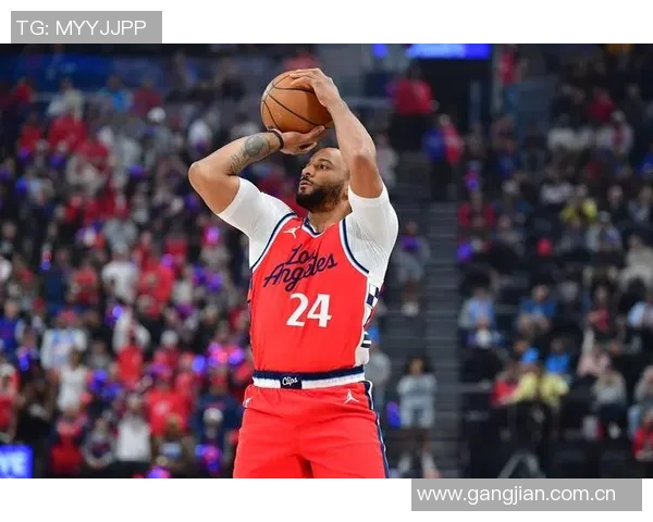 莫斯利谈球队投篮表现强调把握机会果断出手的重要性 莫斯利谈球队投篮表现强调把握机会果断出手的重要性