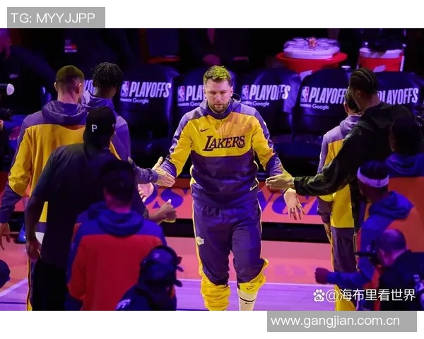 杰弗森分析东契奇减重对湖人未来的影响与詹姆斯合作的关键时刻 杰弗森分析东契奇减重对湖人未来的影响与詹姆斯合作的关键时刻