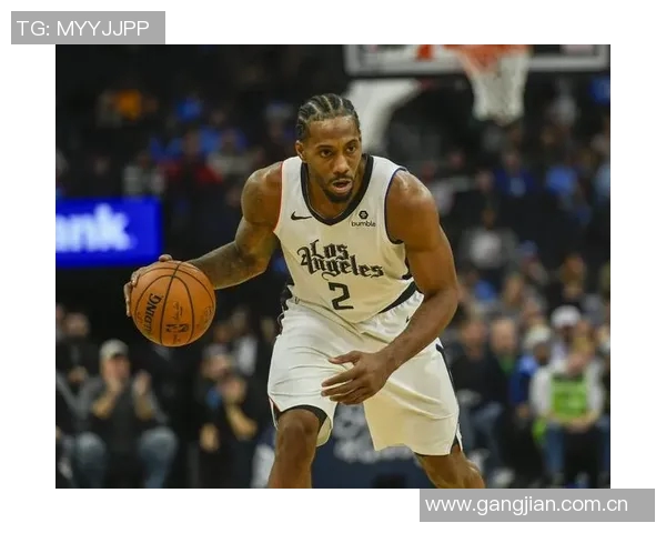 比尔盛赞莱昂纳德天赋卓越称其为篮球历史顶尖球员之一