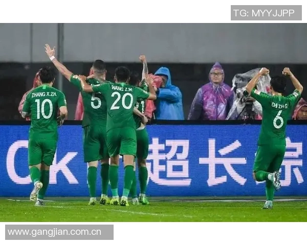 张源送别塞蒂恩寄语未来将继续关注比赛并提供最佳建议