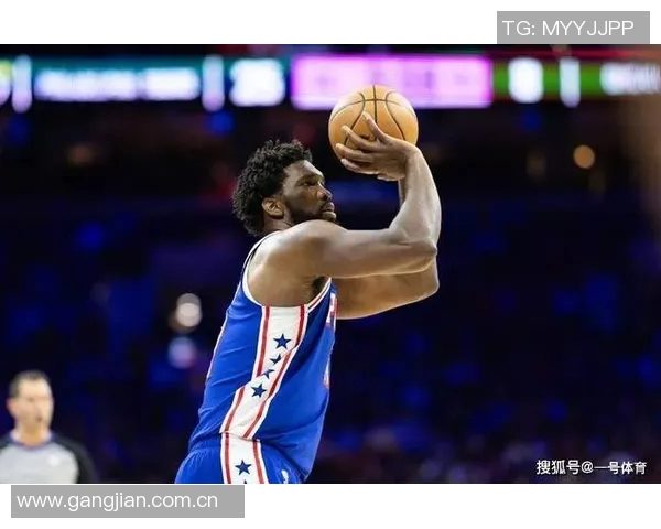 NBA新赛季第五中锋评选结果揭晓恩比德荣登榜首引发热议 NBA新赛季第五中锋评选结果揭晓恩比德荣登榜首引发热议