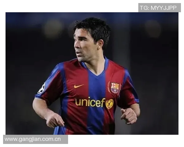 巴萨关注本菲卡19岁后卫奥利维拉德科与经纪人深入洽谈