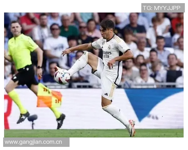 阿斯报道皇马续约迪亚斯球员渴望争取主力位置